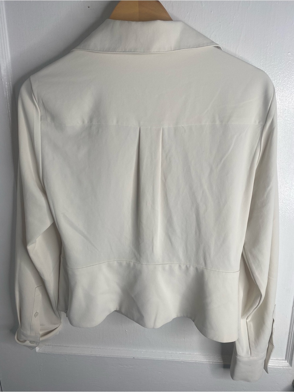 Club Monaco White Wrap Blouse - Picture 5 of 8